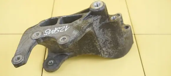 Dodge Caliber Engine mounting bracket 04891593AA ECN