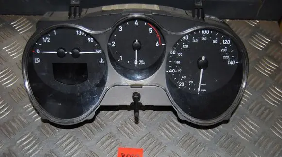 Seat Leon (1P) Speedometer (instrument cluster) 5P0920923A