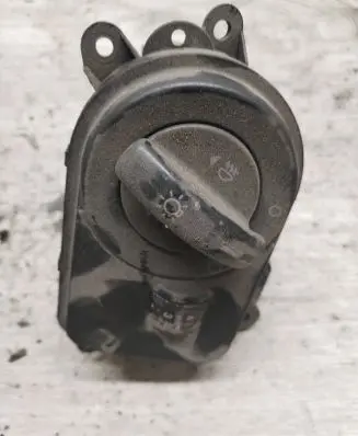 Ford Fusion Light switch 498610