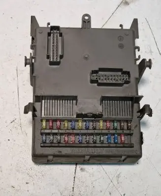 Renault Laguna II Fuse box set 518002209