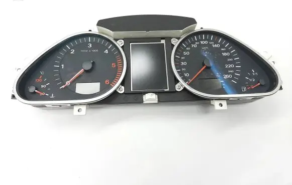 Audi Q7 4L Speedometer (instrument cluster) 4L0920900B