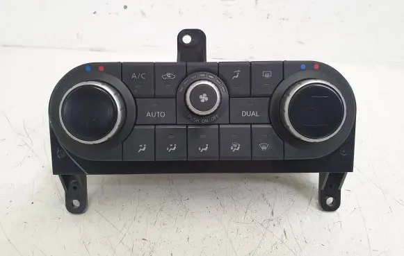 Nissan Qashqai+2 Climate control unit 27500BB60A
