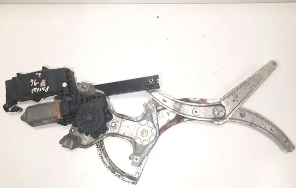 Volkswagen PASSAT B4 Front door window regulator with motor 3A0837402B