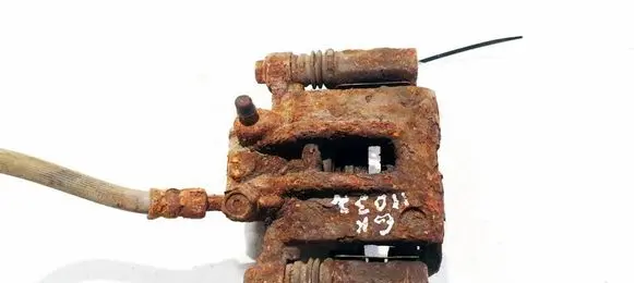 Toyota Corolla E120 E130 Rear brake caliper 