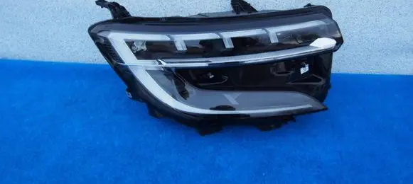 Renault Austral Headlight/headlamp 260104410R