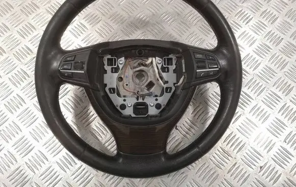 BMW 5 GT F07 Steering wheel 