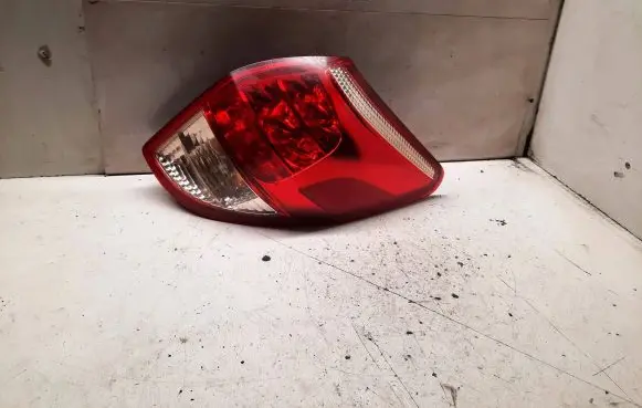 Toyota RAV 4 (XA30) Rear/tail lights