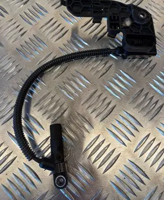Ford Transit - Tourneo Connect Camshaft speed sensor 9664430980 AV619294AB