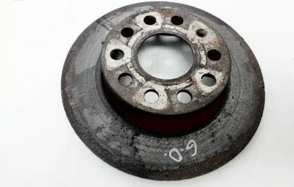 Volkswagen Touran I Rear brake disc