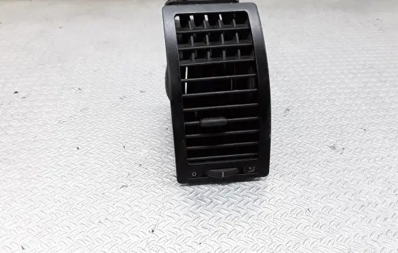Volkswagen Polo Dashboard side air vent grill/cover trim 6Q0819704