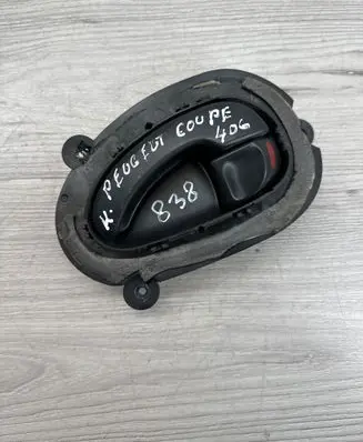 Peugeot 406 Rear door interior handle 9616307577