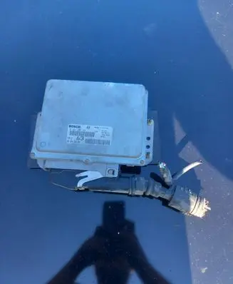 Peugeot 406 Engine control unit/module 9630403280 0261204651