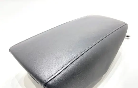 KIA Niro Armrest 84660AT000