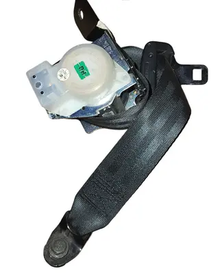 KIA Ceed Rear seatbelt