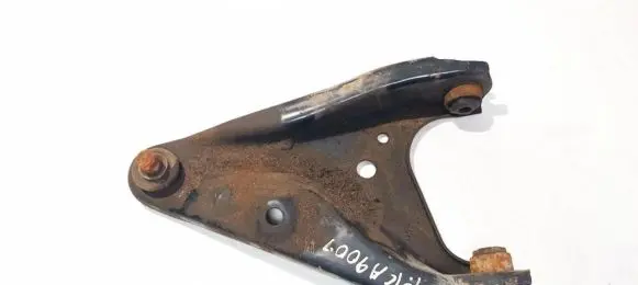 Dacia Sandero Front lower control arm/wishbone