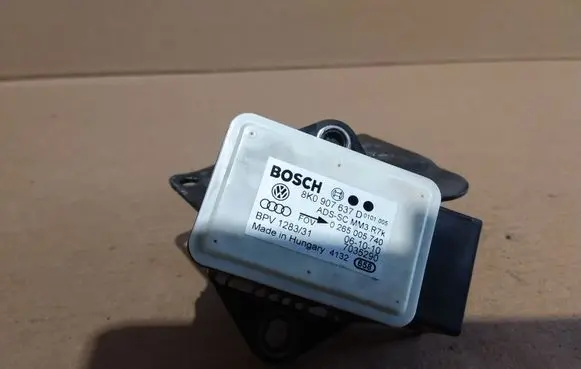 Audi A5 Sportback 8TA ESP acceleration yaw rate sensor 8K0907637D
