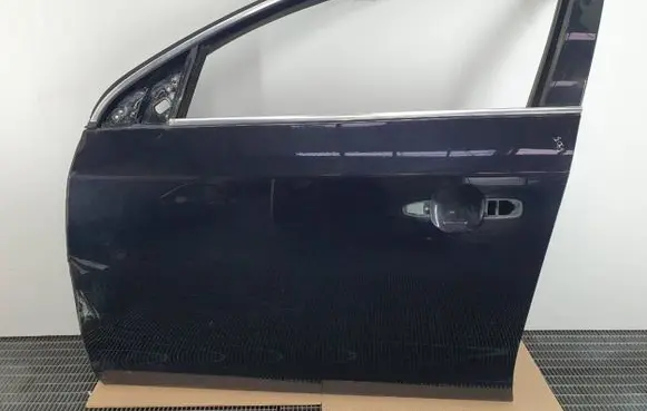 Volvo V60 Front door