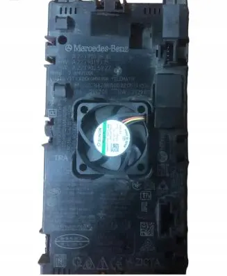 Mercedes-Benz S W223 Wireless charging module A2239002830