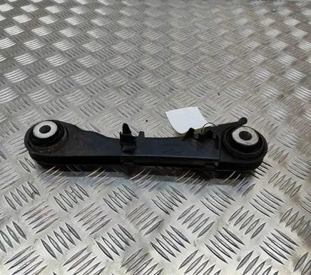 BMW 5 G30 G31 Rear upper control arm/wishbone 6867537