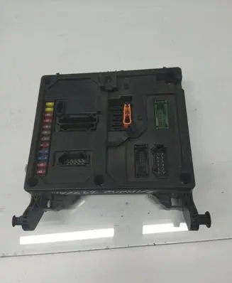 Volkswagen Sharan Fuse module 7M3962258AG 4M2114B205BA