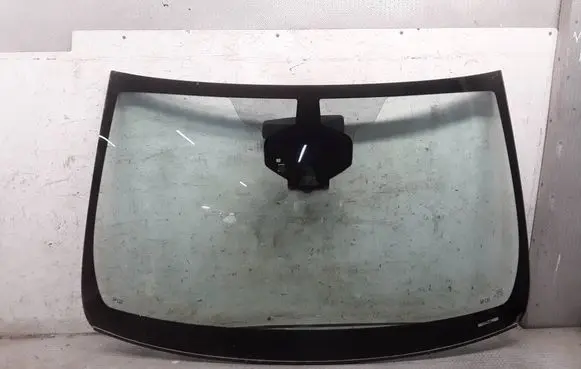 Opel Insignia A Front windscreen/windshield window