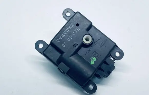 Honda Civic Air flap motor/actuator A24840A3700000
