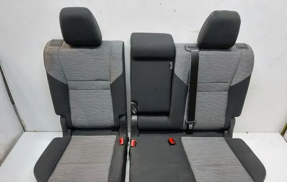 Nissan X-Trail T33 Second row seats NISXTRKAN3907172