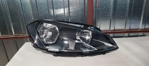 Volkswagen Golf VII Headlight/headlamp 5G1941006