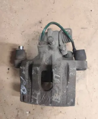 Renault Laguna II Rear brake caliper