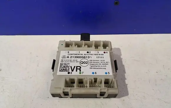 Mercedes-Benz E W213 Door control unit/module A2139005613