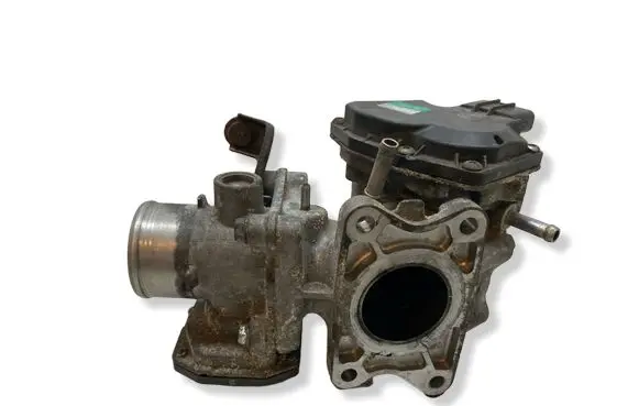 Toyota Corolla E140 E150 EGR valve 261000N030