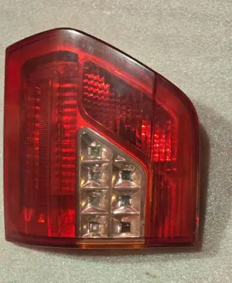 Tailgate rear/tail lights