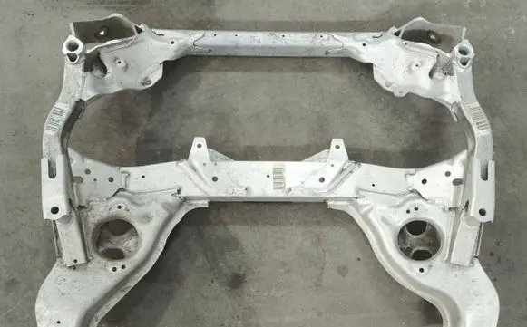 BMW 1 E81 E87 Front subframe