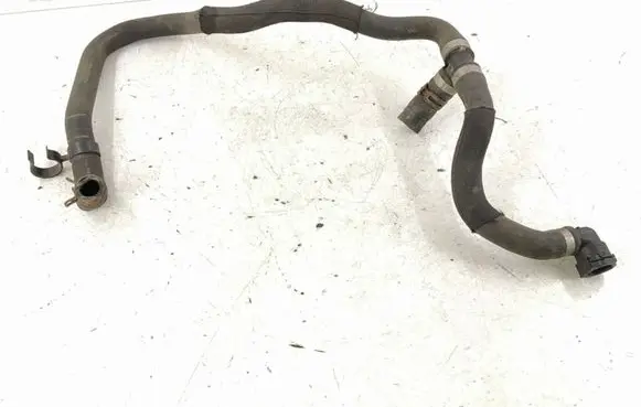 Mercedes-Benz C W204 Engine coolant pipe/hose DALISID4100 2045064335 A2045064335