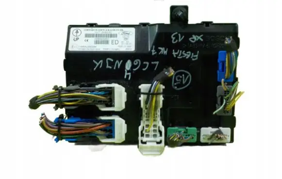 Ford Fiesta Central body control module DN1T15K600ED XP13