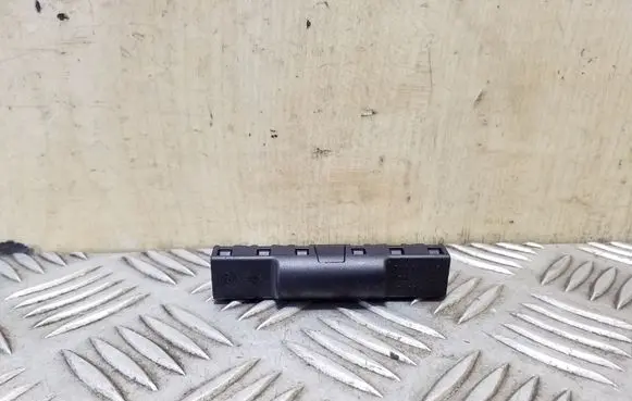 Volkswagen Tiguan Aerial antenna filter 5N0035570