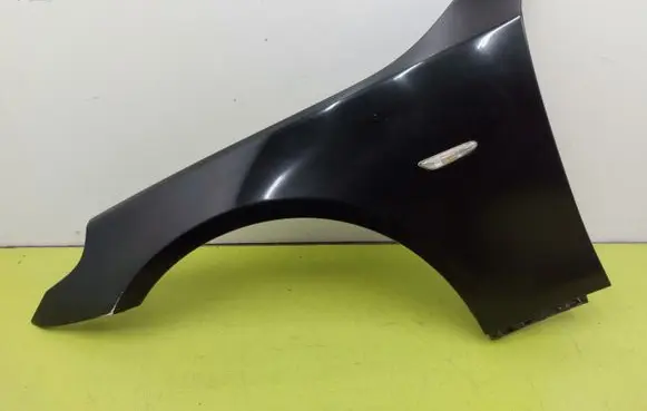 BMW 5 E60 E61 Fender
