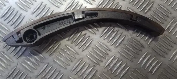 Ford Mondeo Mk III Slide rail for timing chain 