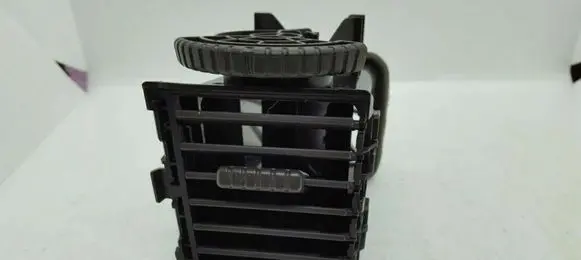 Nissan X-Trail T30 Dash center air vent grill E6475161