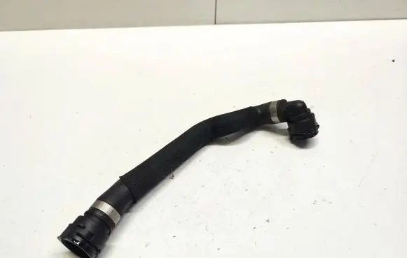 Mercedes-Benz C W205 Engine coolant pipe/hose a2056014794