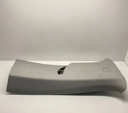 Chevrolet Traverse II (B) pillar trim (top) 84229119
