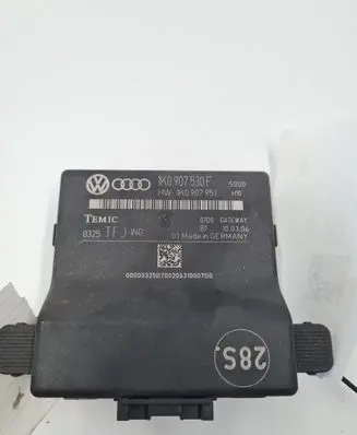 Volkswagen Golf V Gateway control module 1K0907530F