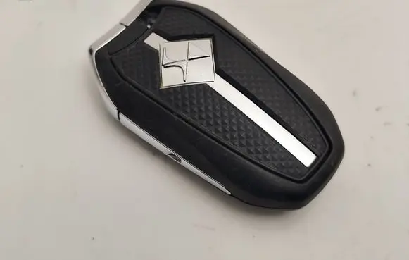 DS Automobiles 4 II Ignition key/card ZHN768S7