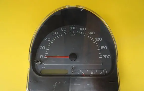 Fiat Multipla Speedometer (instrument cluster) 46760515 110008871010