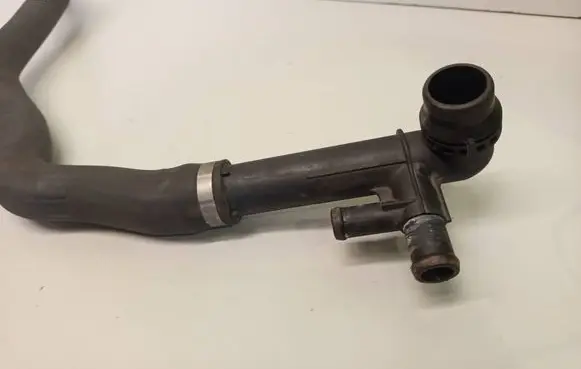 Skoda Octavia Mk3 (5E) Engine coolant pipe/hose 5Q0122051BK