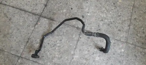 Audi A8 S8 D3 4E Gearbox oil cooler pipe/hose 4e0317818l
