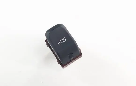 Tailgate opening switch