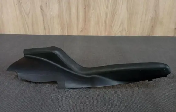 Mercedes-Benz Citan W415 Wiper trim 8200439447