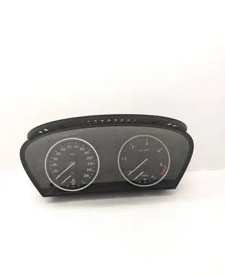 Speedometer (instrument cluster)