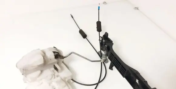 Subaru Outback Front door lock
